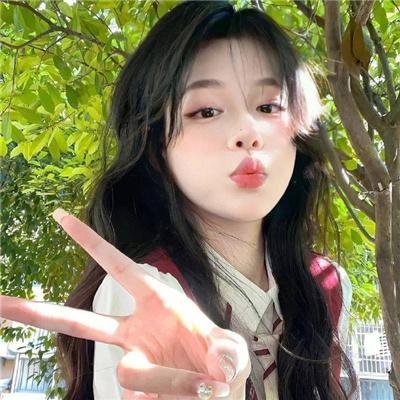 女玩家喜迎春